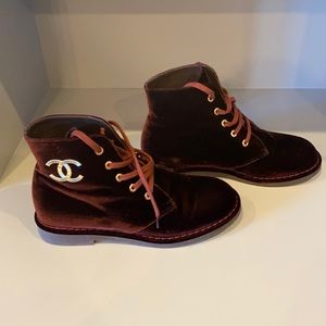 Beautiful burgundy velvet boots - 37.5